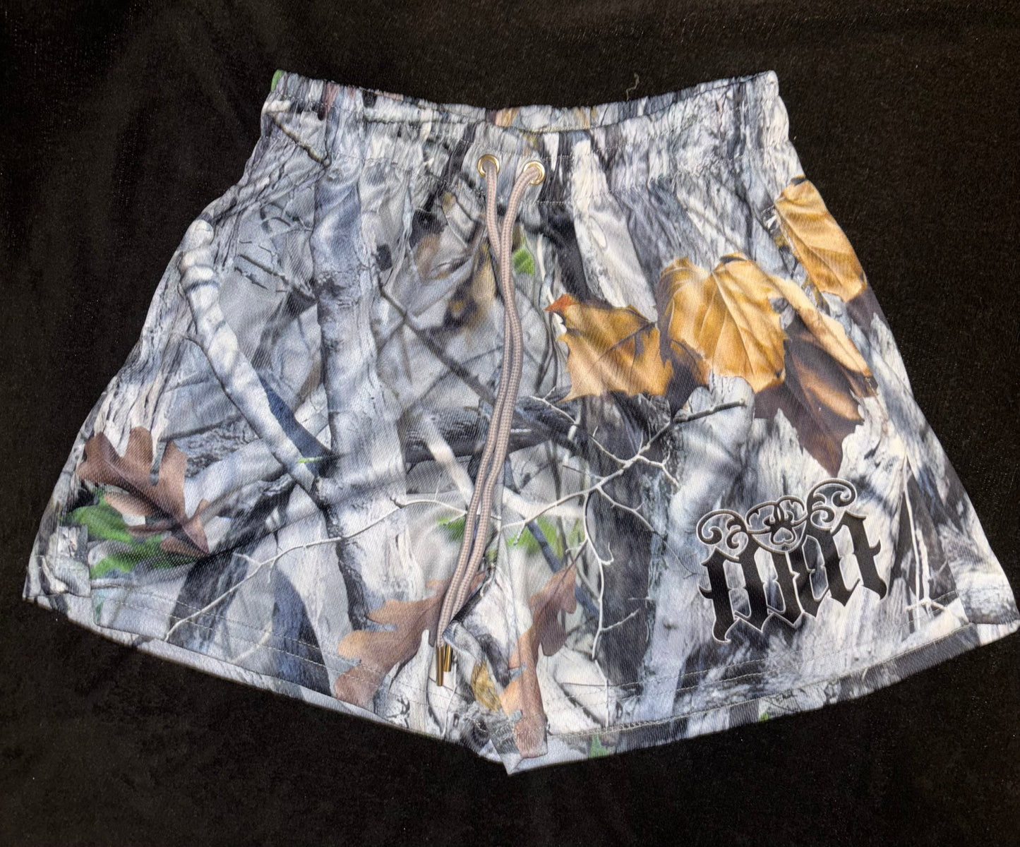 Tree camo shorts